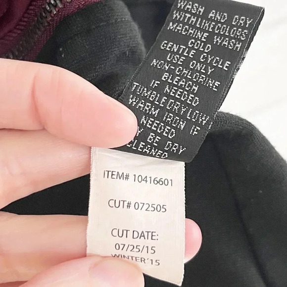 Torrid Burgundy & Black Color Block Shawl Collar Blazer Women's Plus Size 3X - Picture 8 of 8